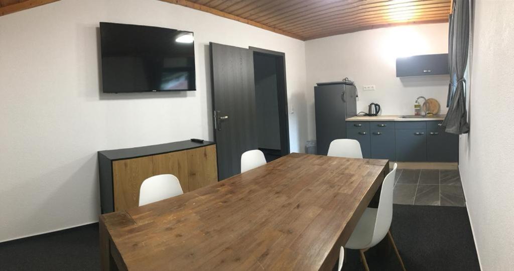 צל-אם-זי Landhaus Marlies Apartments מראה חיצוני תמונה