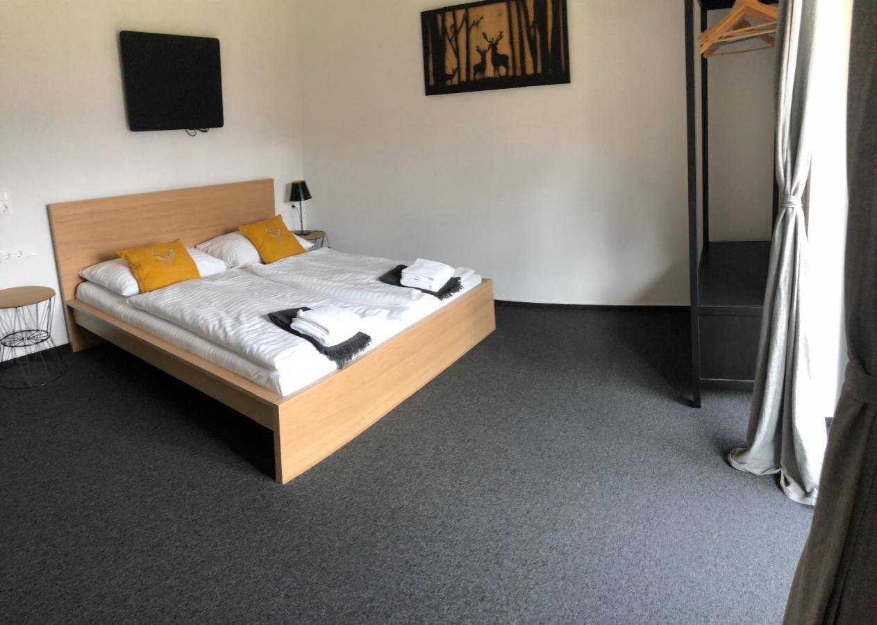 צל-אם-זי Landhaus Marlies Apartments מראה חיצוני תמונה