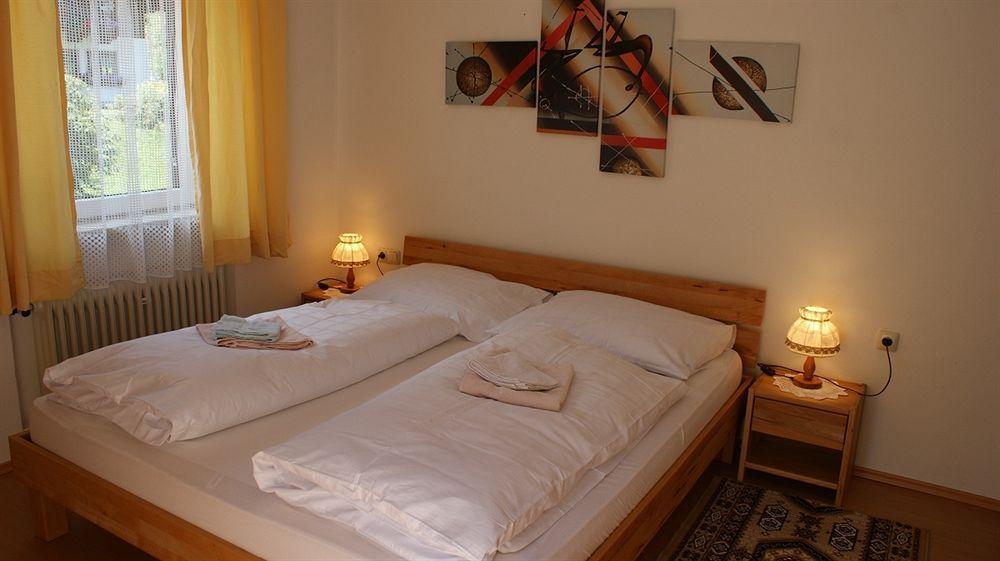 צל-אם-זי Landhaus Marlies Apartments מראה חיצוני תמונה