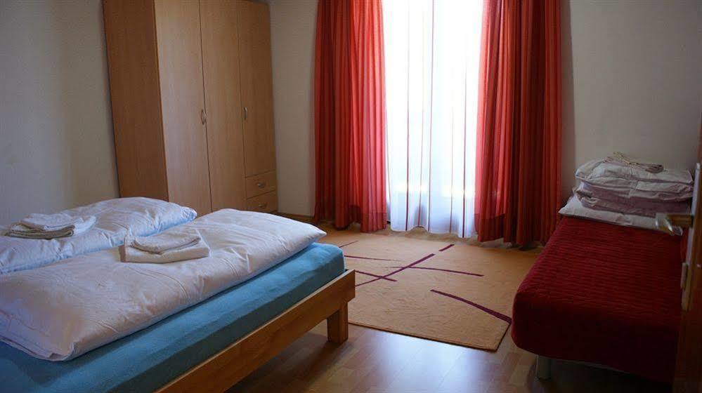 צל-אם-זי Landhaus Marlies Apartments מראה חיצוני תמונה