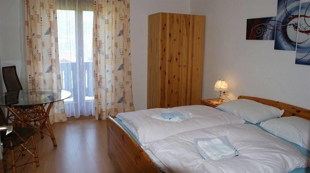 צל-אם-זי Landhaus Marlies Apartments מראה חיצוני תמונה
